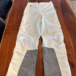 Mountain Hardwear Conduit Snow Pants Ski Snowboard. Women’s Medium.